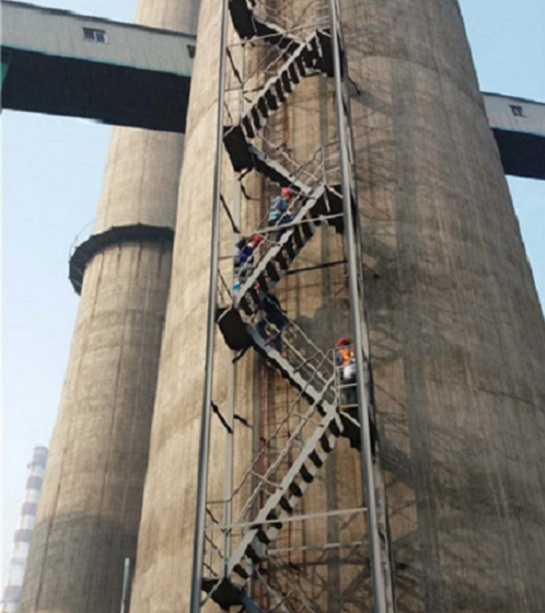 安达烟囱安装钢楼梯：专业安全，技术丰富！